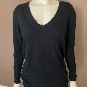 Black sweater, size M